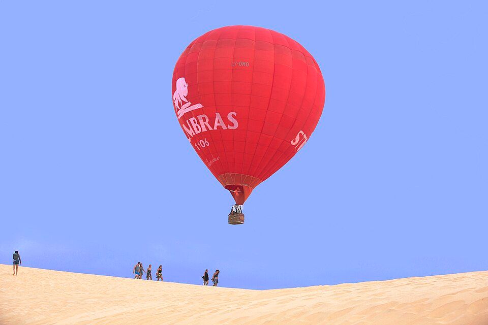 Hot Air Balloon Ride over the Desert, Dubai