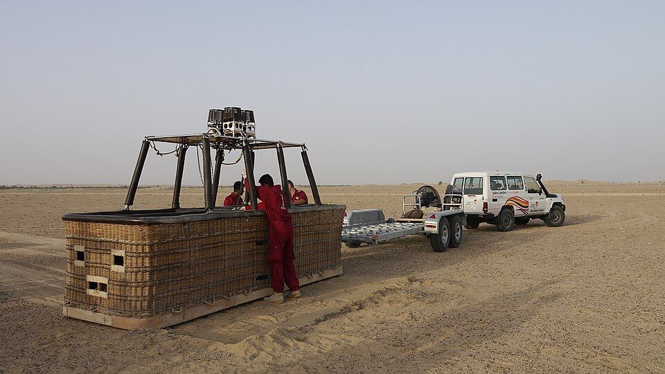 Hot Air Balloon Ride over the Desert – photo 2